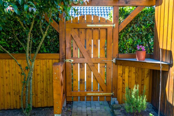 Cost of Wood Gate Repair in Smyrna
