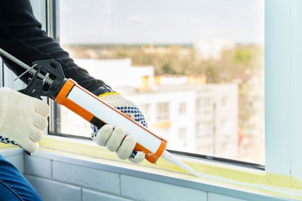 Cost of Window Recaulking Service in Smyrna