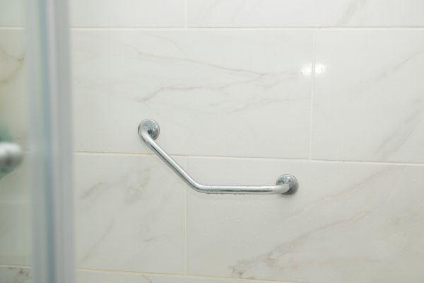 Cost of Toilet Grab Bar Installation in Smyrna