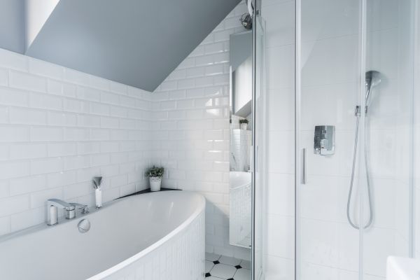 Cost of Bathroom Caulking Service in Smyrna