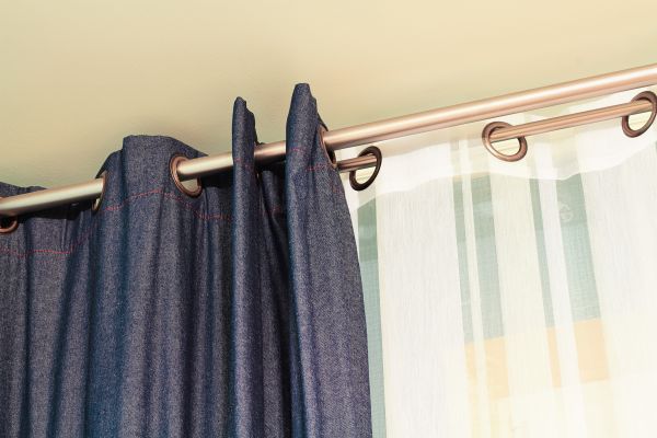 Cost of Curtain Rod Replacement in Smyrna