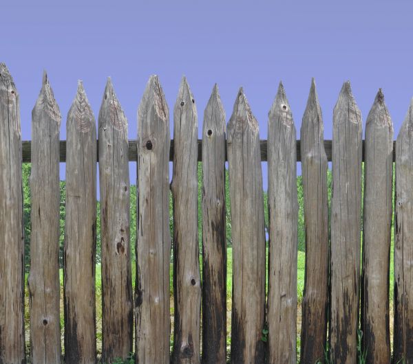 Cedar Post Repair in Smyrna